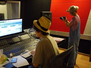 《跟宇宙結(jié)婚》錄音室全紀(jì)實(shí) 青年小伙子與群星共筑《第二關(guān)》音樂(lè)奇境