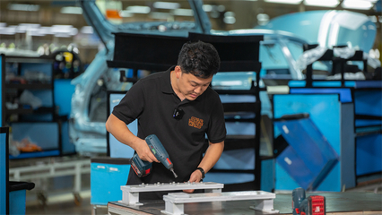 探秘嵐圖世界級(jí)4.0數(shù)字工廠 田亮李銳首開汽車品牌最大盲盒的數(shù)字化基石